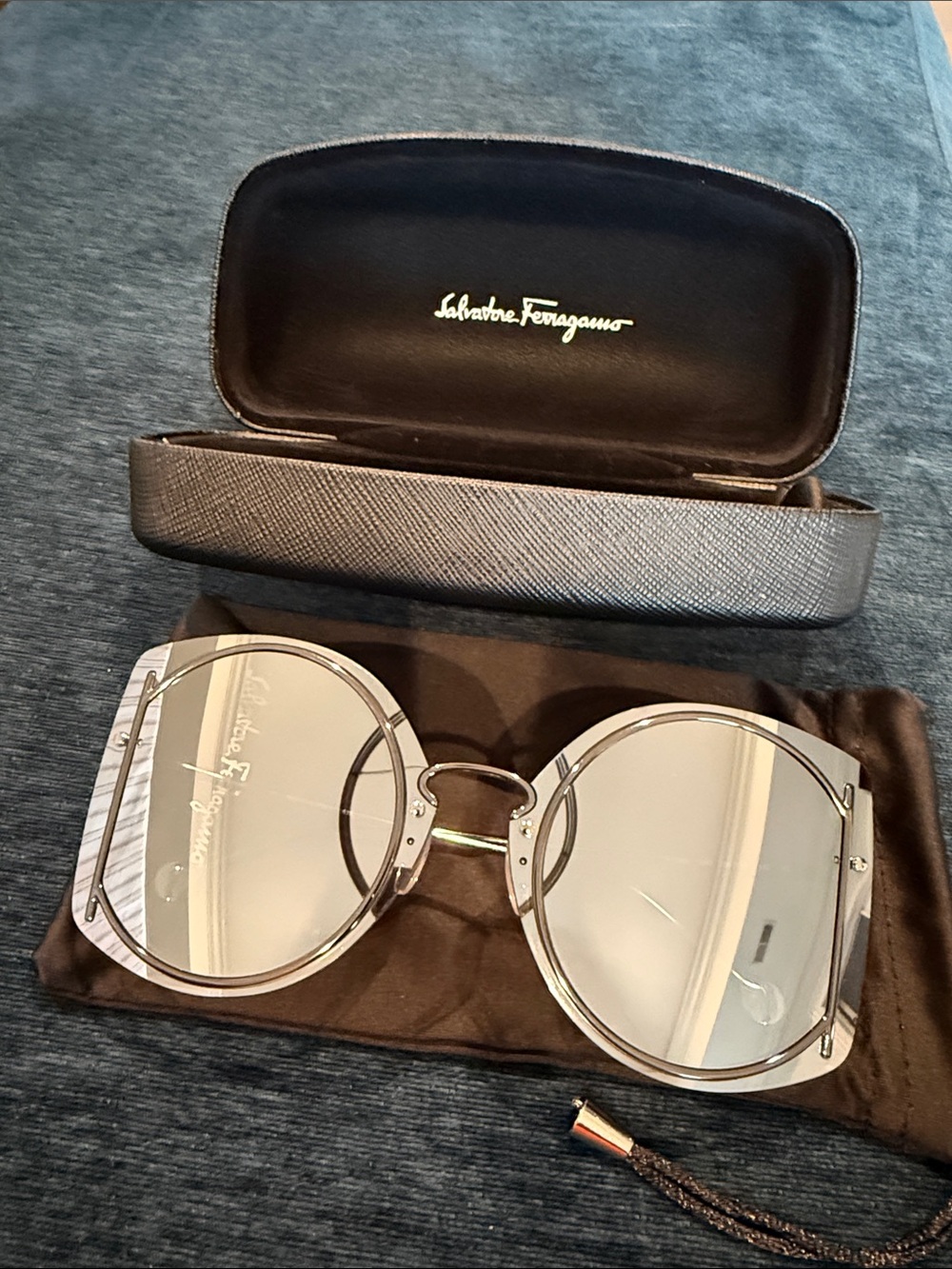 NWOT Salvatore Ferragamo Silver Mirrored Round Women's Sunglasses